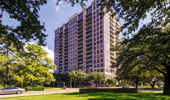 The Museum Tower apartments in Houston, TX